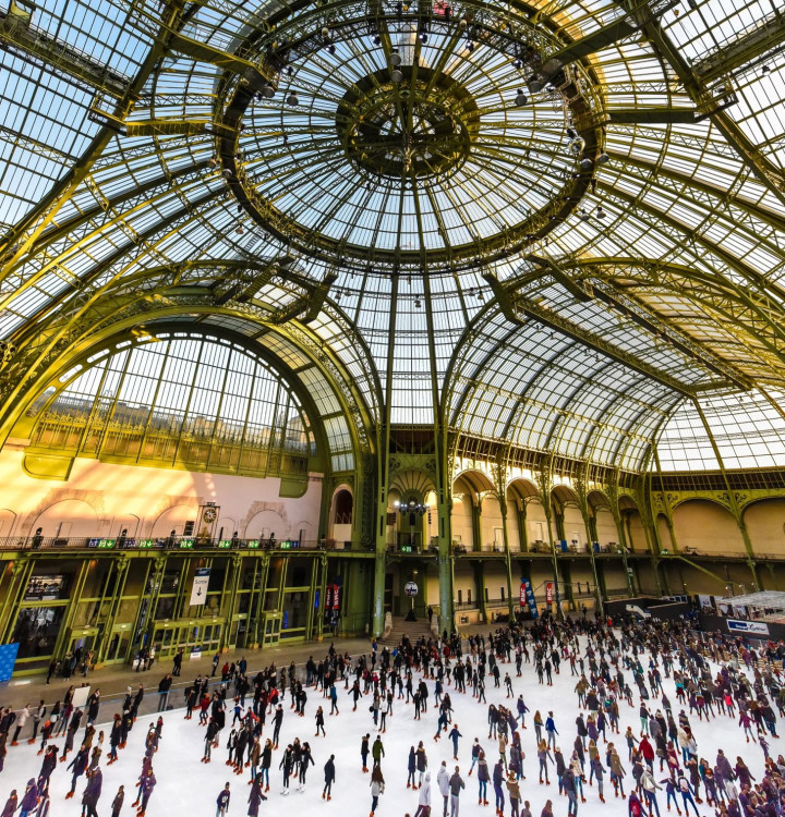 Paris’in Dev Buz Pisti Yeniden Açıldı