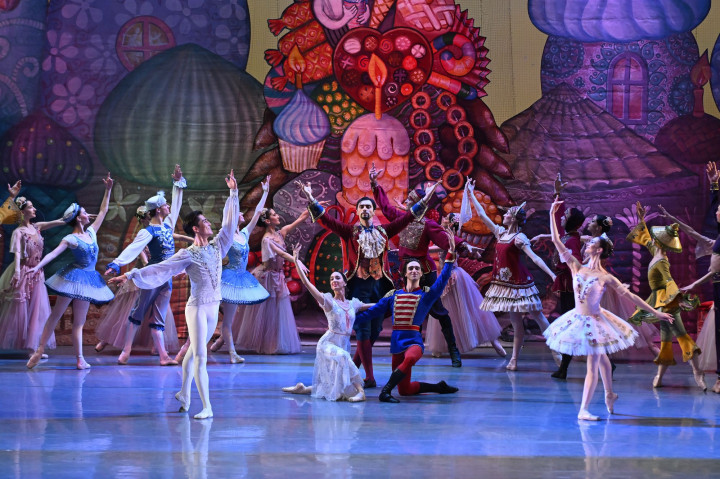 Kültürel Sürekliliğin Sahnedeki Hali: The Nutcracker Türkiye Turnesinde