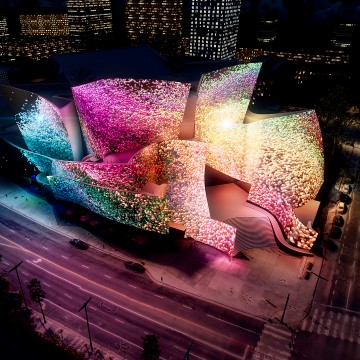 Refik Anadol'un Desenleri Frank Gehry Tasarımı Walt Disney Konser Salonu'nu Süsleyecek