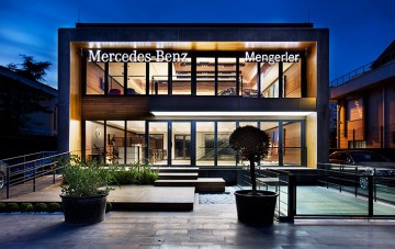 Marka Değerini Ön Plana Çıkaran Tasarım: Mercedes Benz Mengerler City Showroom